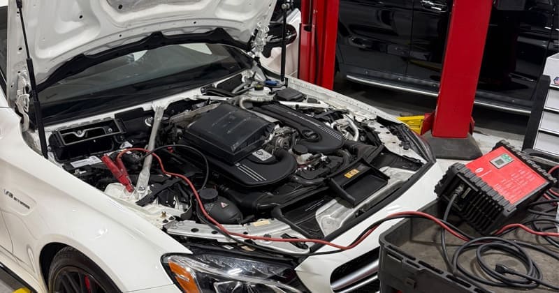 Sửa Mercedes tại Bình Dương – kiểm tra chi tiết, báo giá rõ