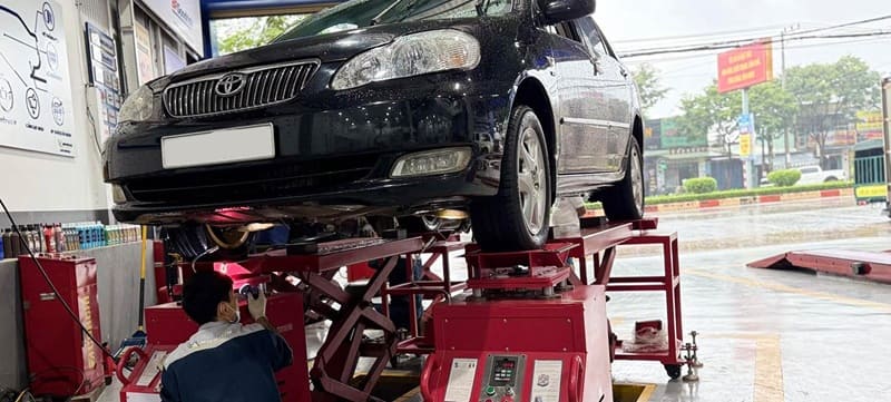 kiểm tra rung gầm ô tô